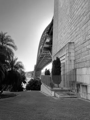 Sydney Black White Architecture Walk